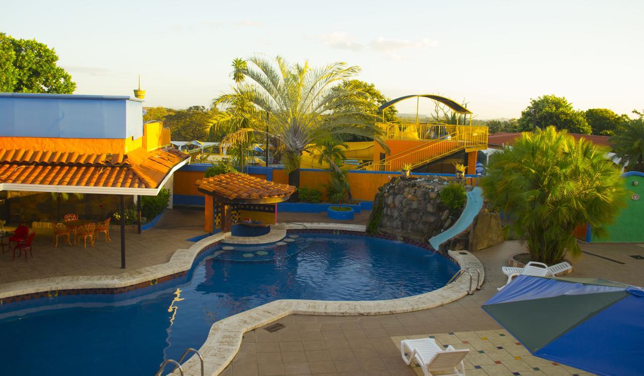 Hotel La Hacienda Santiago Luaran gambar
