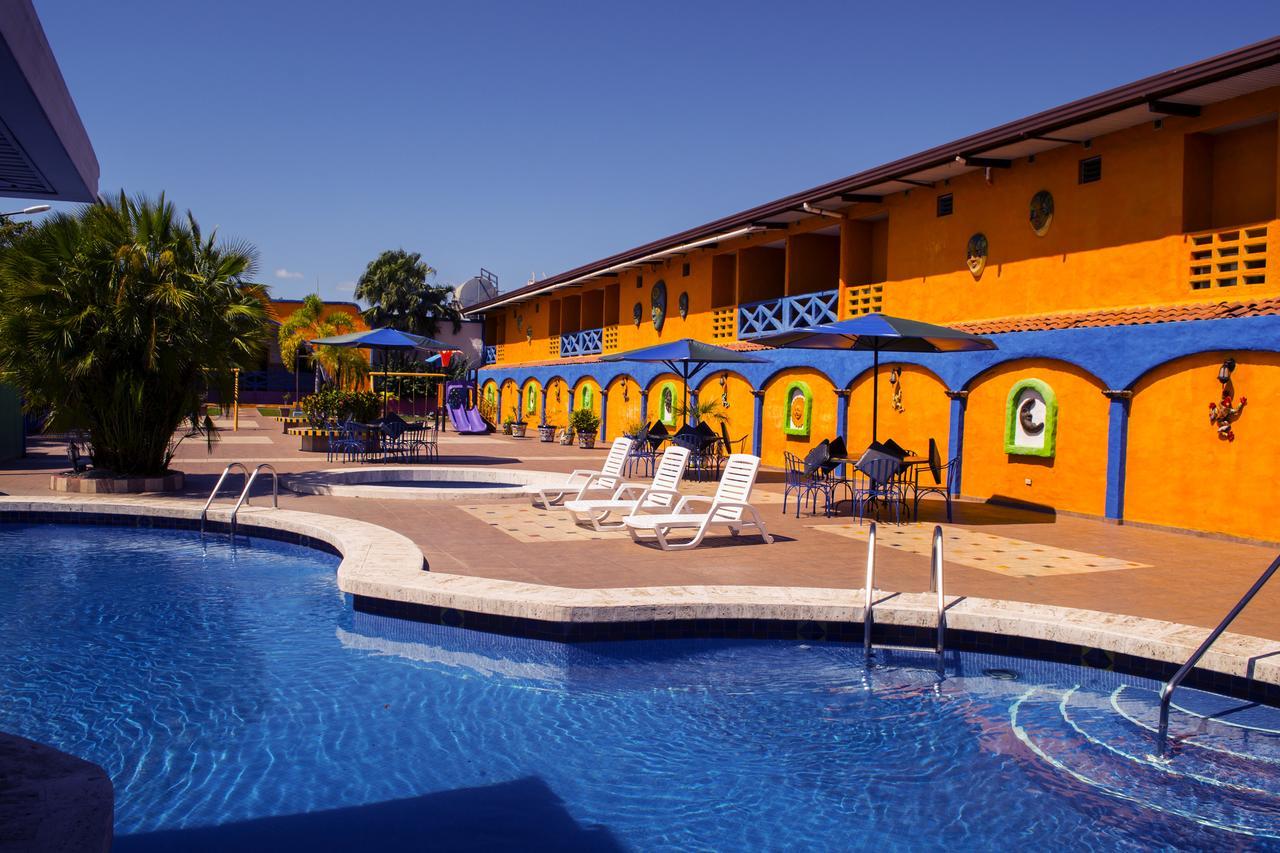 Hotel La Hacienda Santiago Luaran gambar
